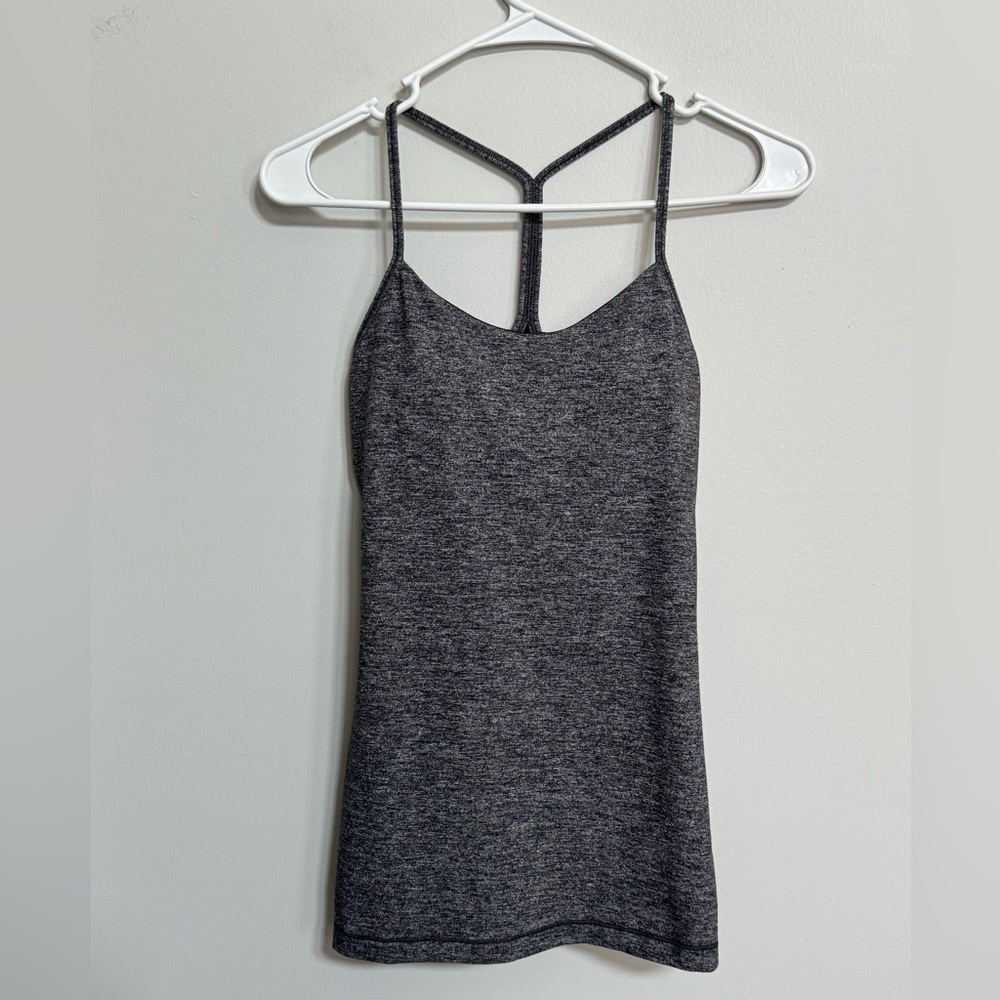 LULULEMON Power Pose built in bra Tank Top size 4